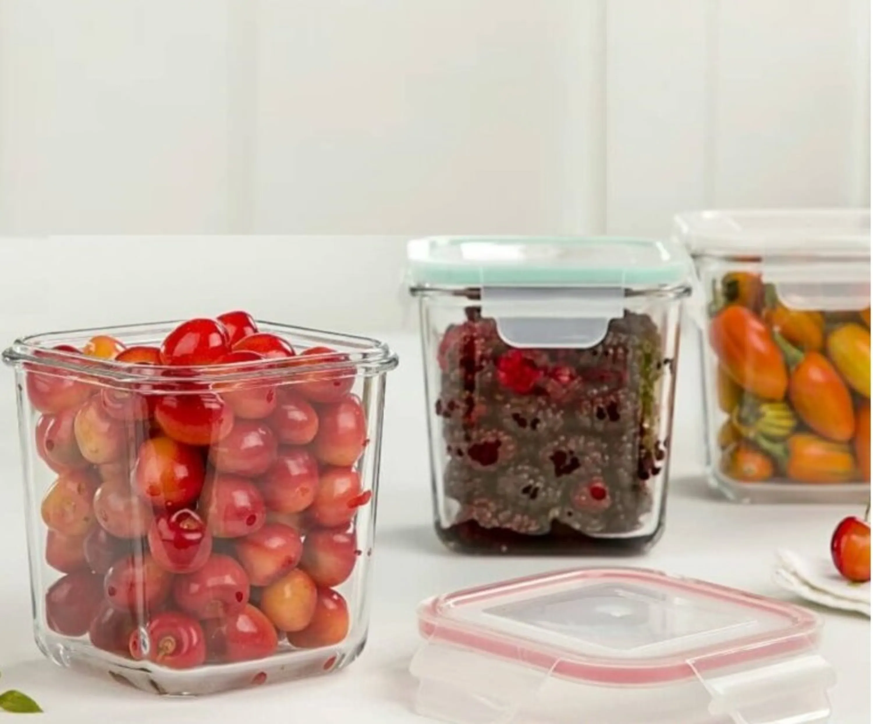 ظرف شیشه ای مربع دربدار 860 میلی لیتر لیمون  کد 198435 ظرف شیشه ای مربع دربدار 860 میلی لیتر لیمون  کد 198435